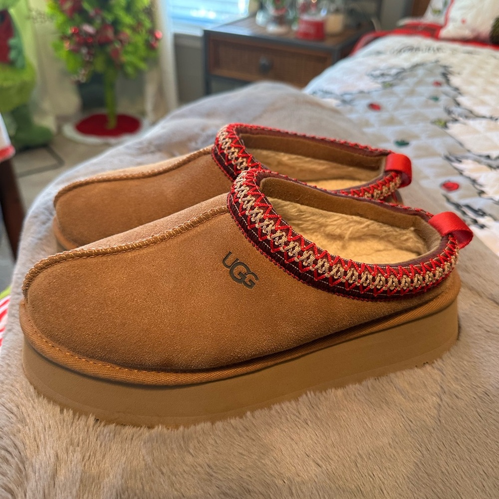UGG Tasman Platform Slippers Chestnut SZ 7